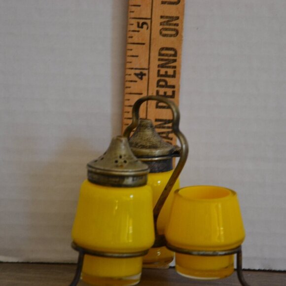 Vtg Yellow Glass Condiment Set in Metal Stand - Picture 5 of 11